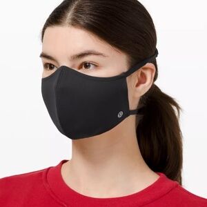 Lululemon Double Strap Face Mask